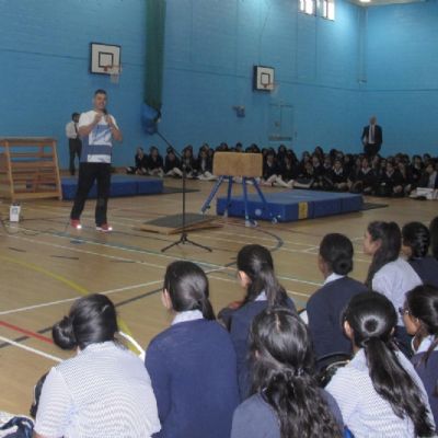 2013-05-09-045-Louis_Smith_07-P