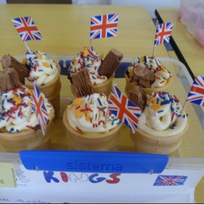 CoronationCupcakeCoffeecompetition00039-W